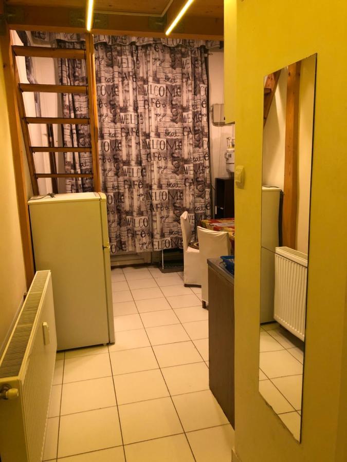 بودابست 7Dab Apartments Huszar Contactless Self Check-In المظهر الخارجي الصورة